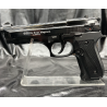 Le Magnum Firat Chromé en polymère lourd est un pistolet d’alarme et de défense de calibre 9 mm PAK.
