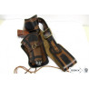 Ceinturon avec un holster pour revolver Western
