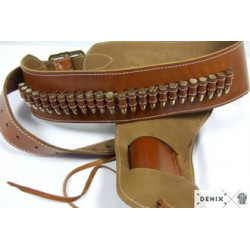 Ceinturon avec un holster sherif pour revolver Western